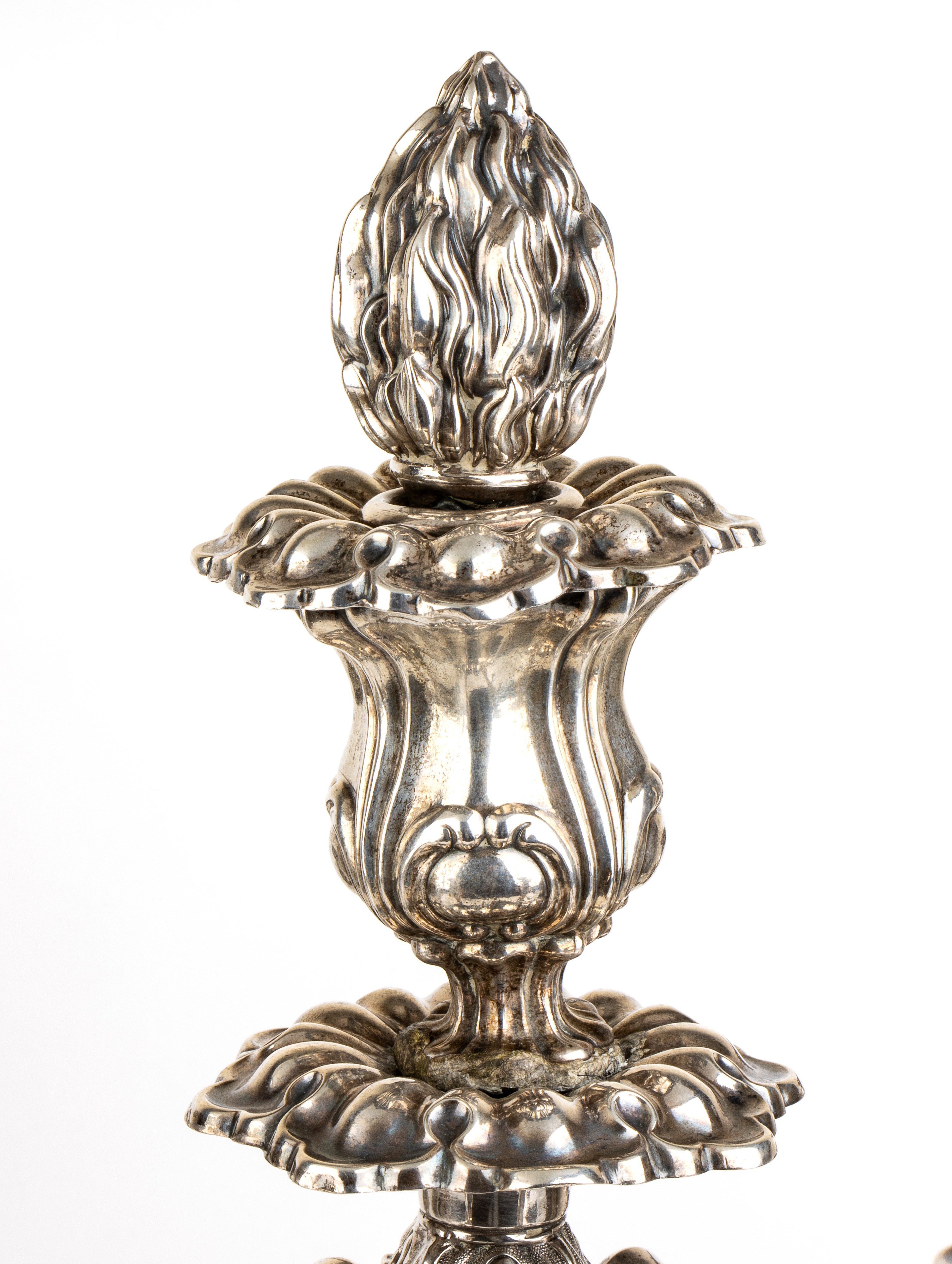 Coppia di Candelabri Tedeschi in Argento