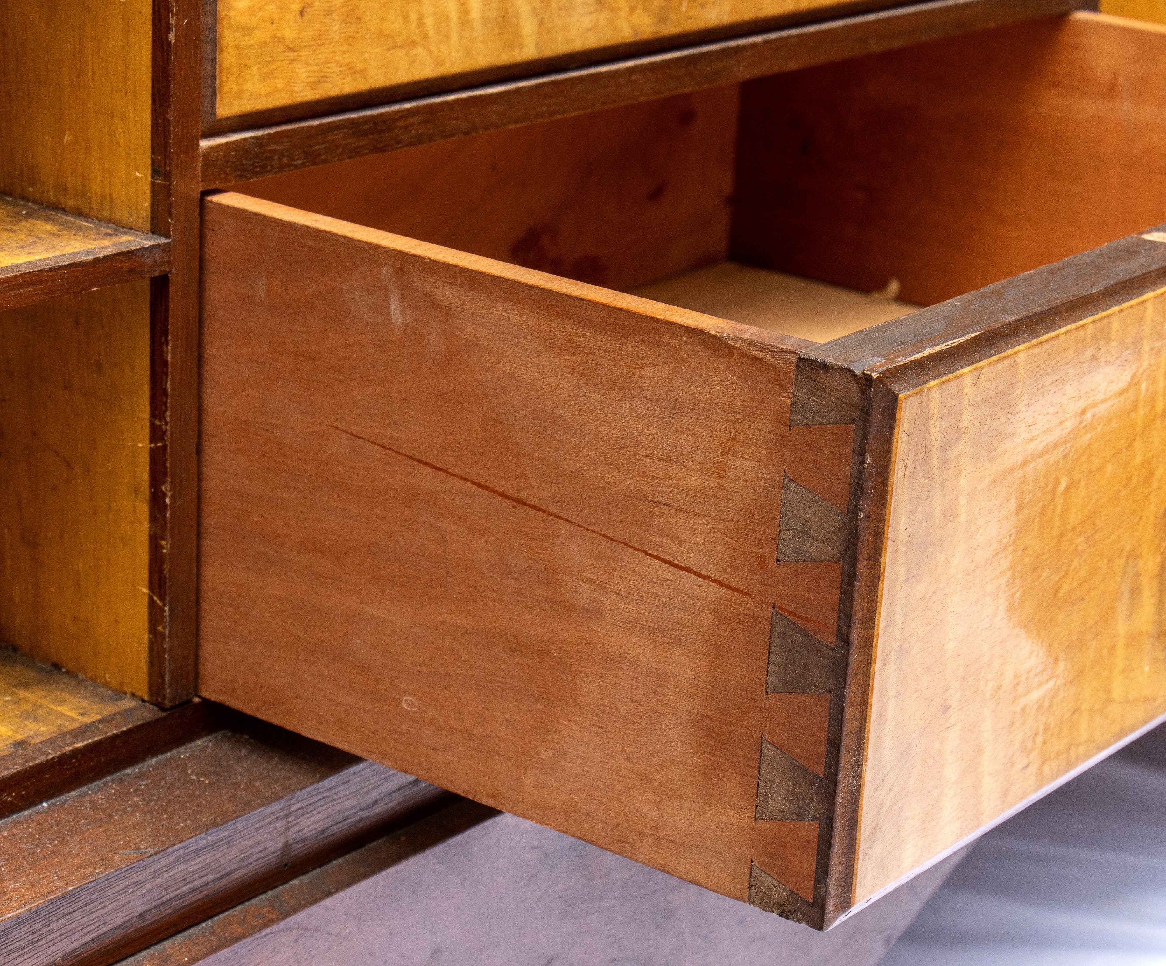 Wooton Desk Americano
