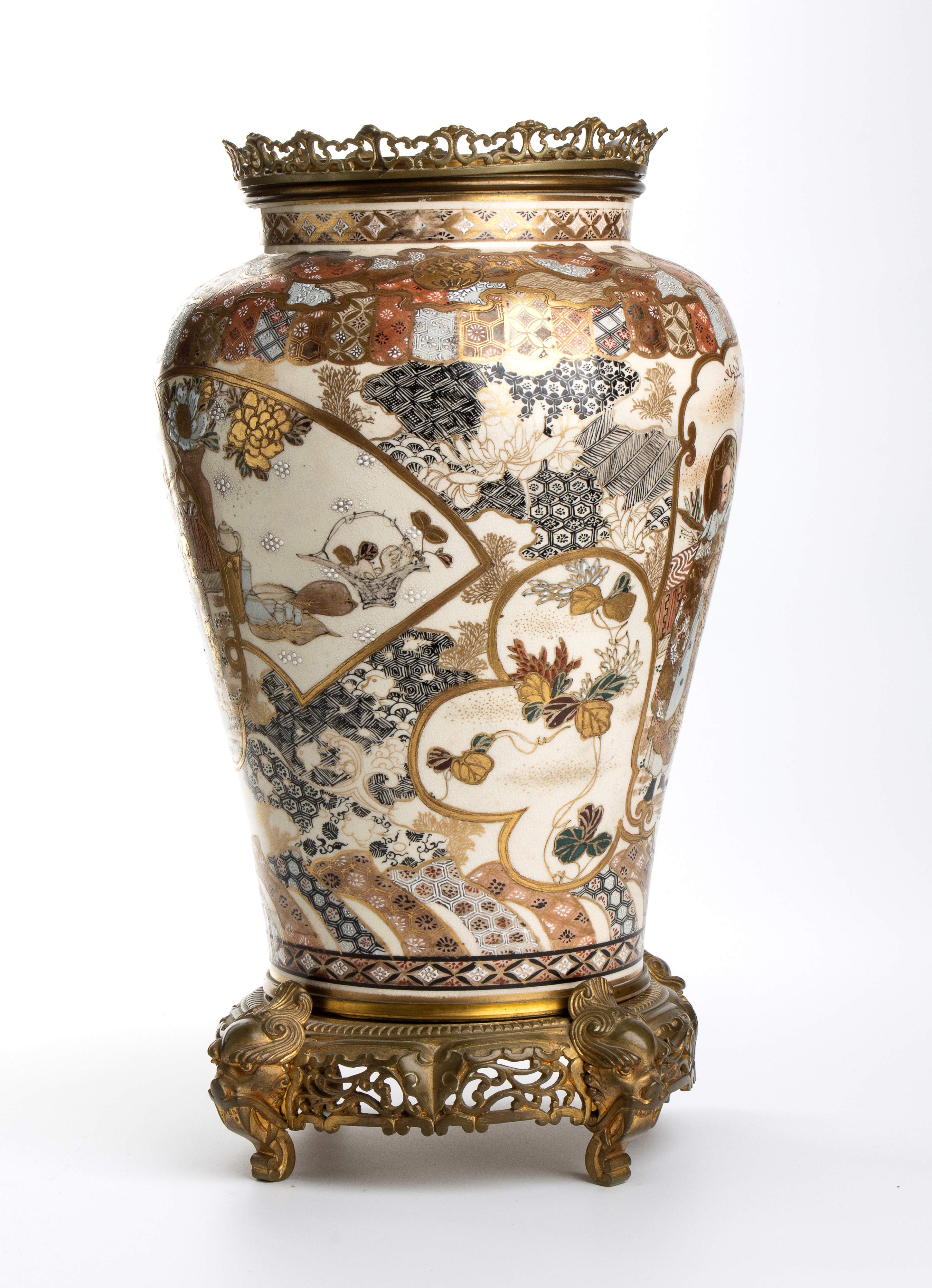 Vaso Giapponese Satsuma Montato su Bronzo Francese