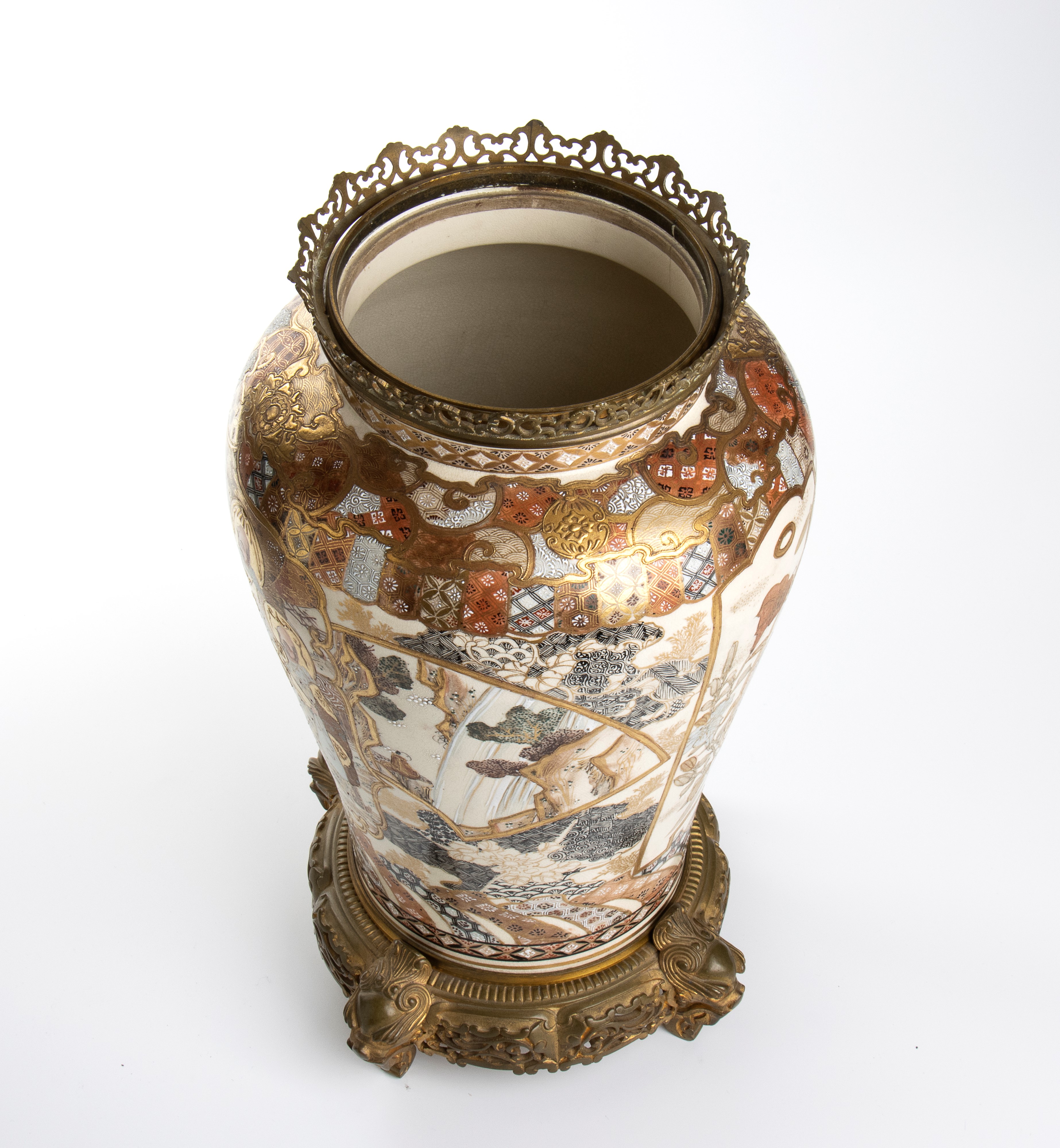 Vaso Giapponese Satsuma Montato su Bronzo Francese