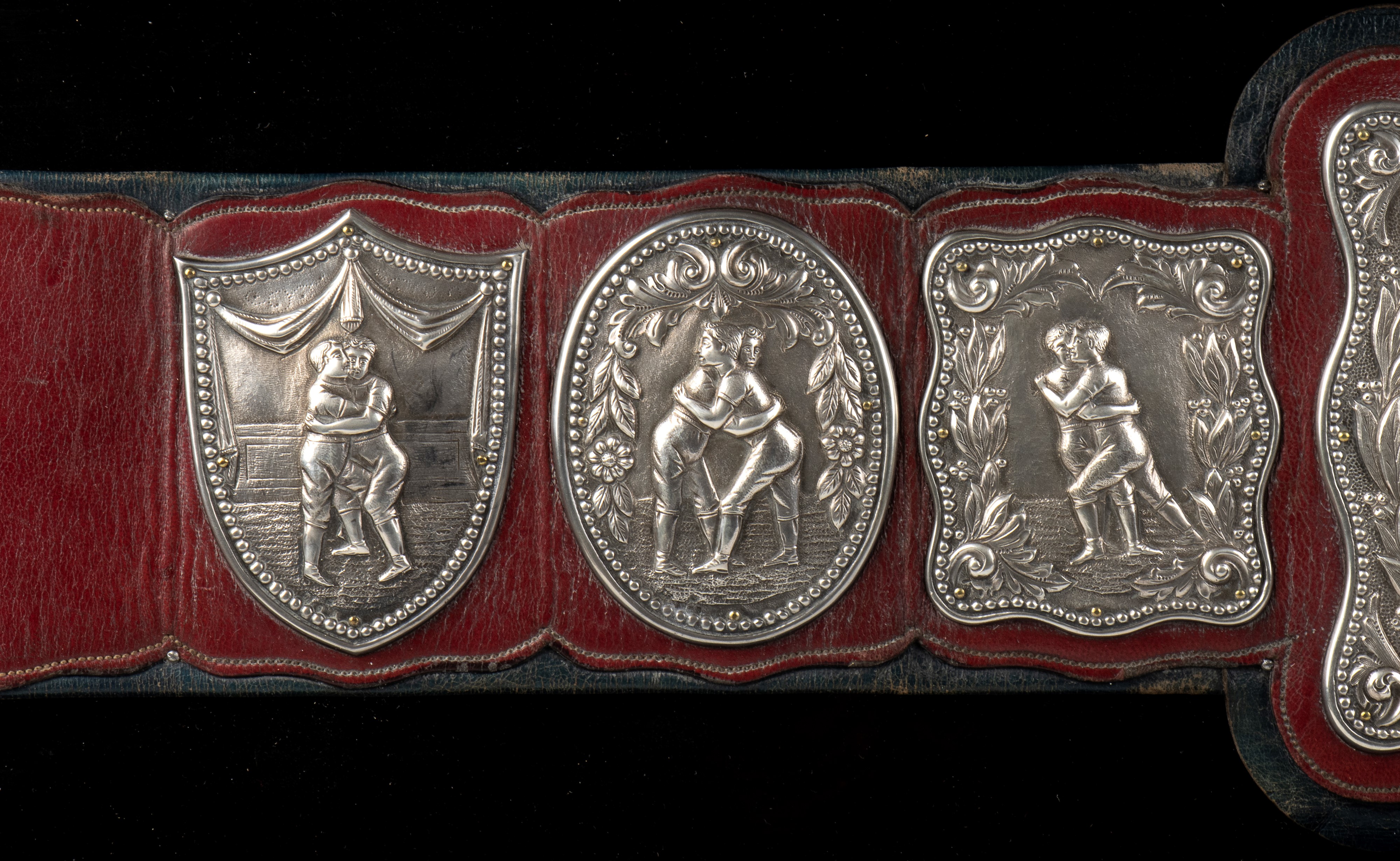 Goldsmiths & Silversmiths Co (william Gibson & John Lawrence Langman) - Rara Cintura da Campione ...