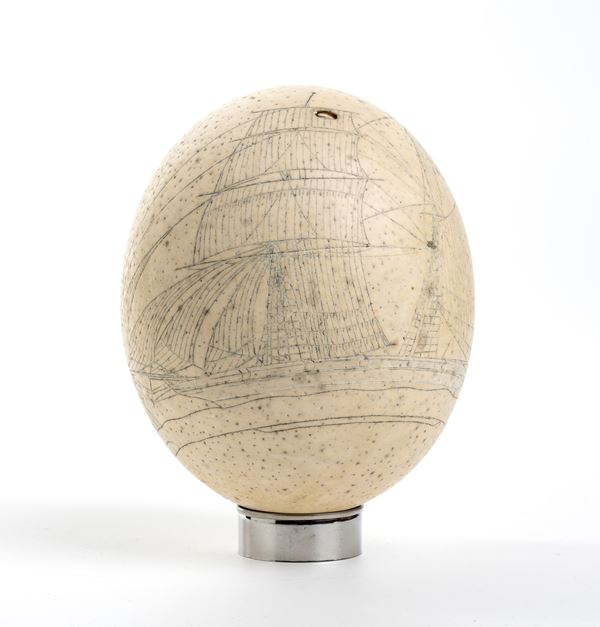 CHRISTOFLE - Engraved ostrich egg on metal base