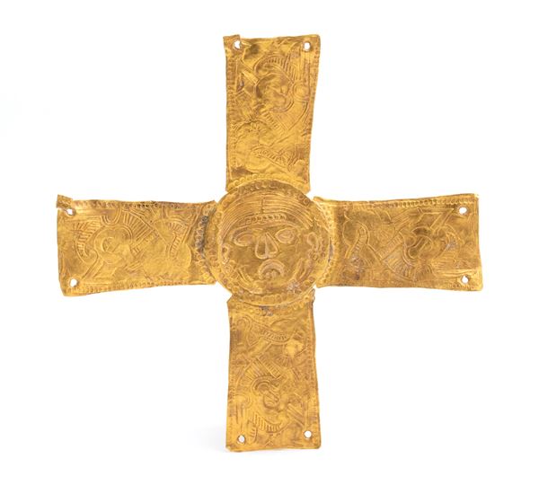 Croce in oro in stile archeologico
