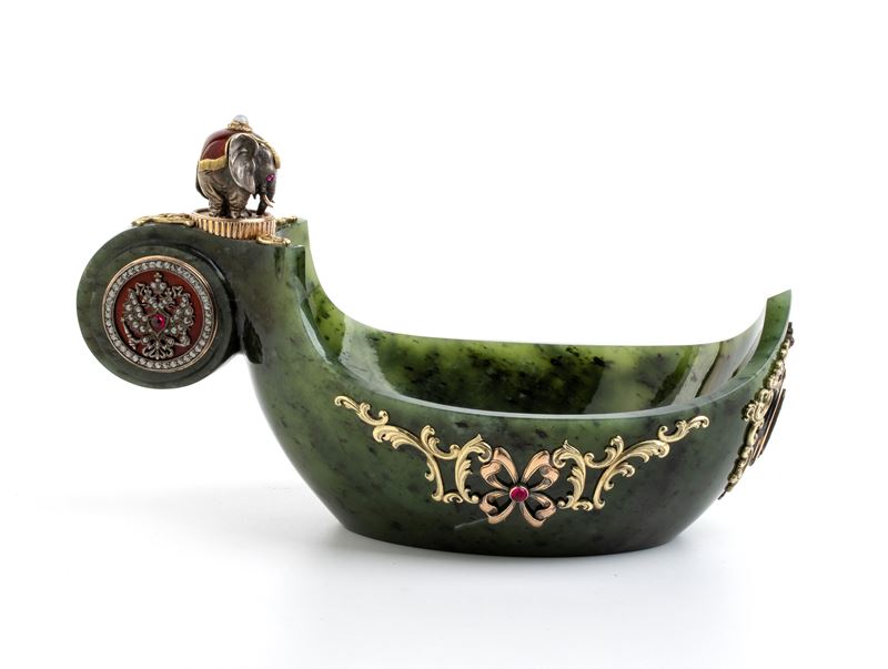 Fabergé Carl - Importante Kovsh in Nefrite e Smalto Guilloché, Firmata Fabergé