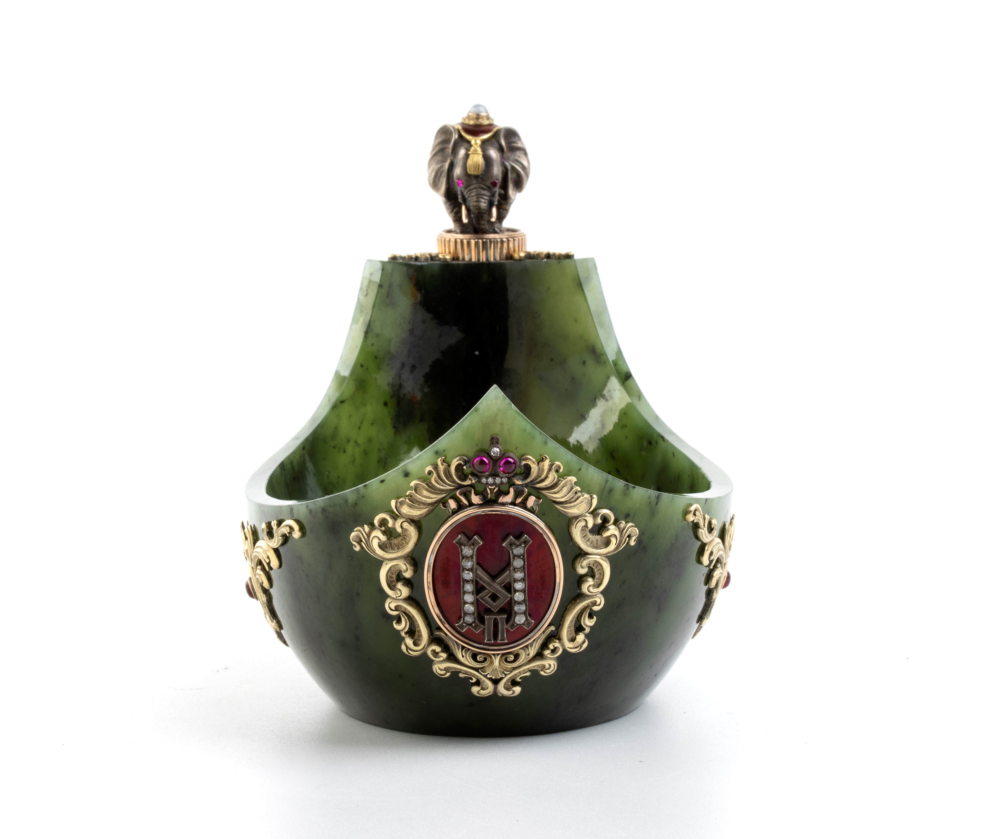 Fabergé Carl - Importante Kovsh in Nefrite e Smalto Guilloché, Firmata Fabergé