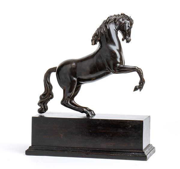 Prancing horse