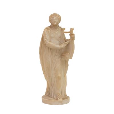 Suonatrice di Arpa, Scultura a Tutto Tondo in Marmo Bianco