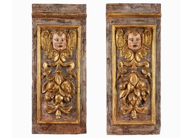Coppia di Panelli Italiani Raffigurante Putti
