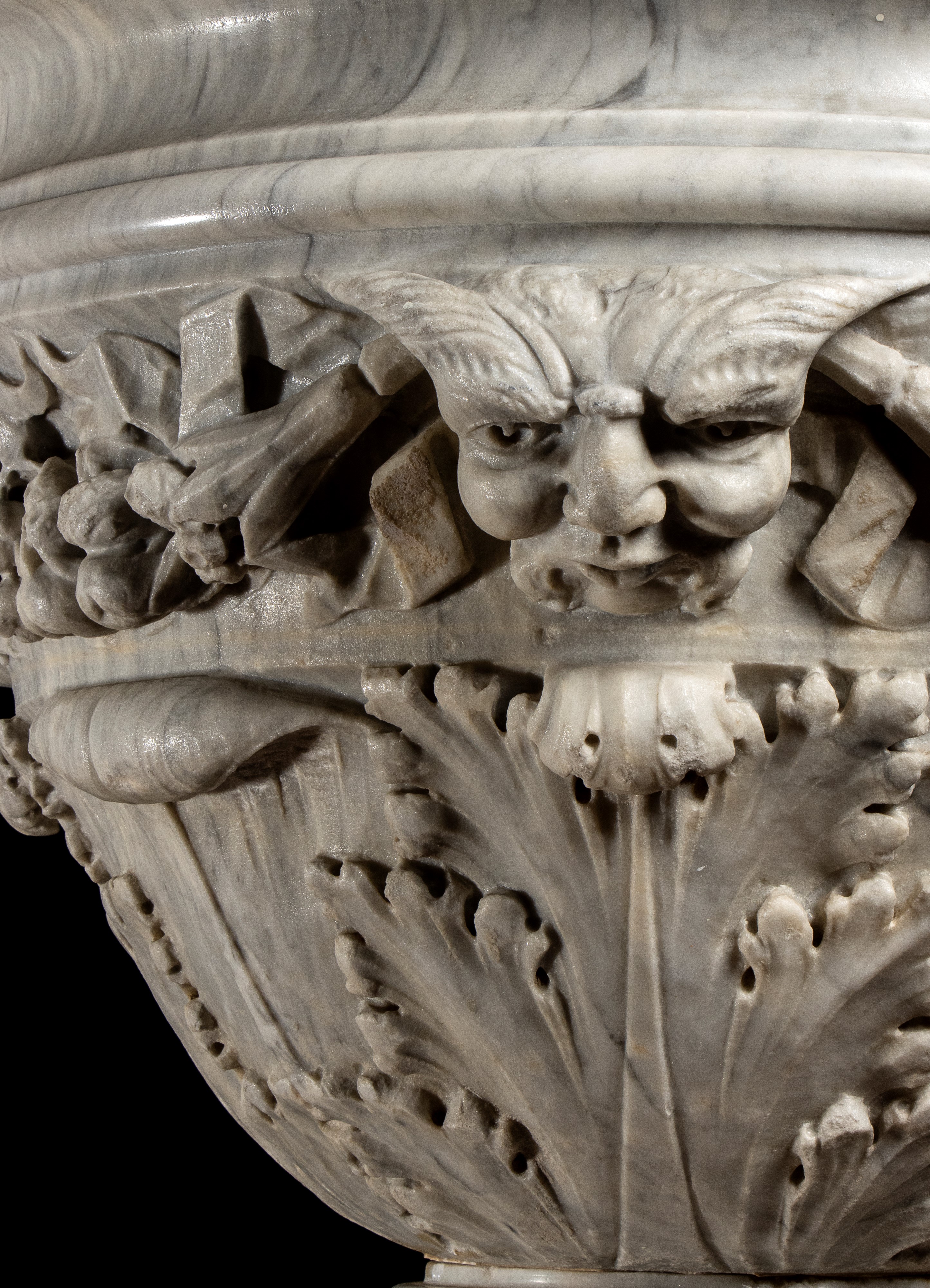 Vaso Italiano in Marmo