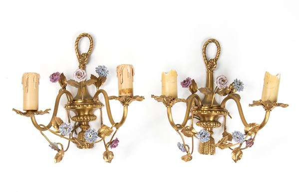 MAISON CHARLES - Pair of French wall lights
