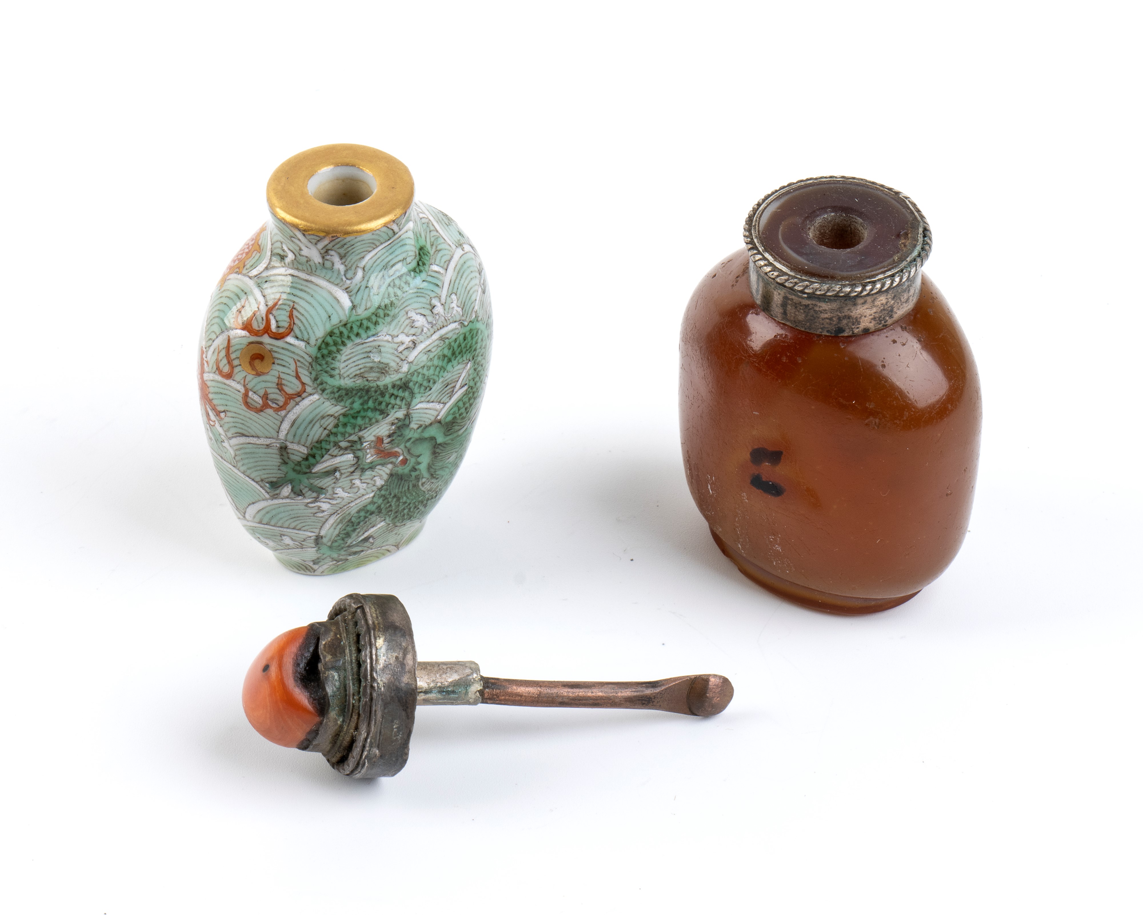 Due Snuff Bottles