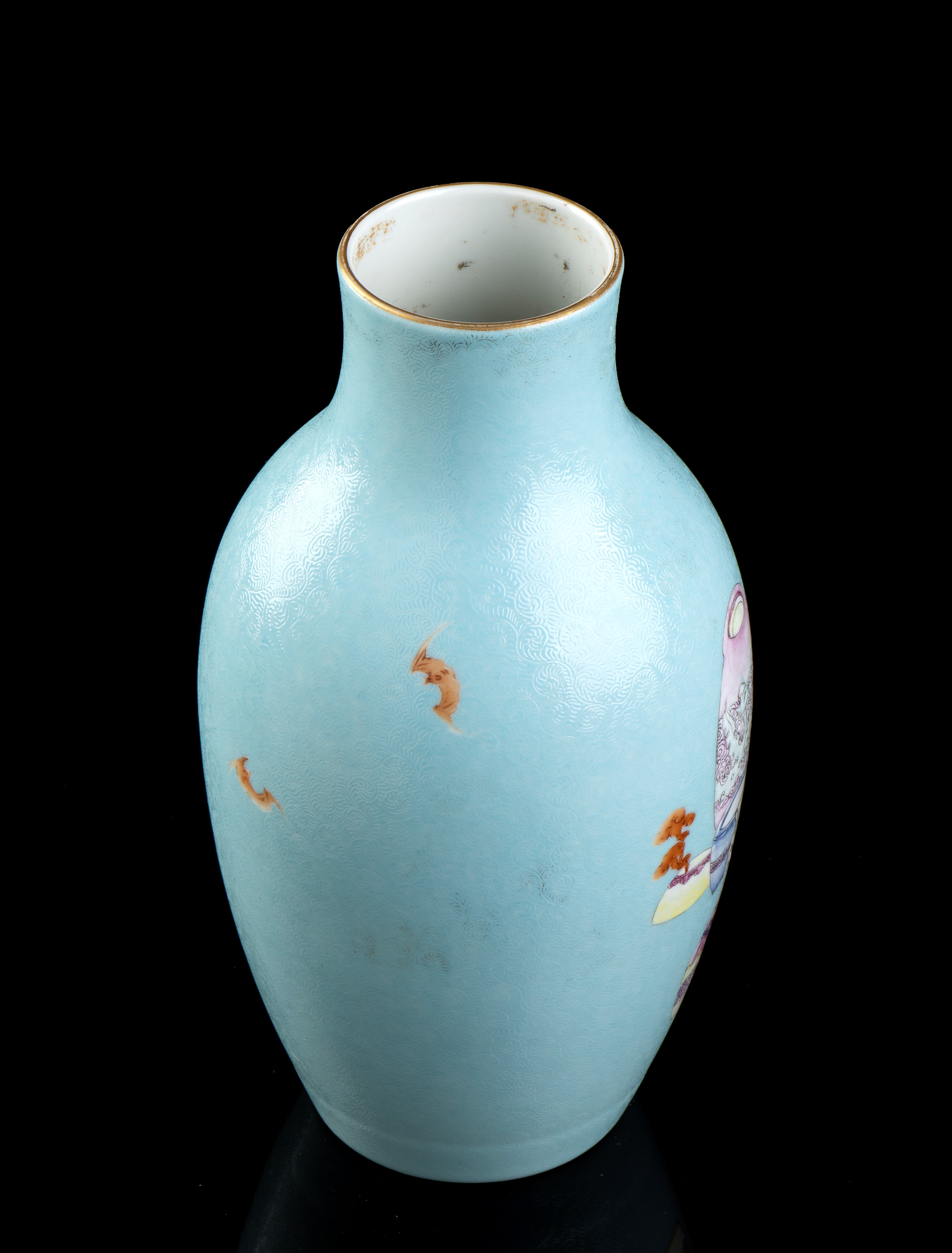 Vaso in Porcellana con Decoro a Smalti Policromi