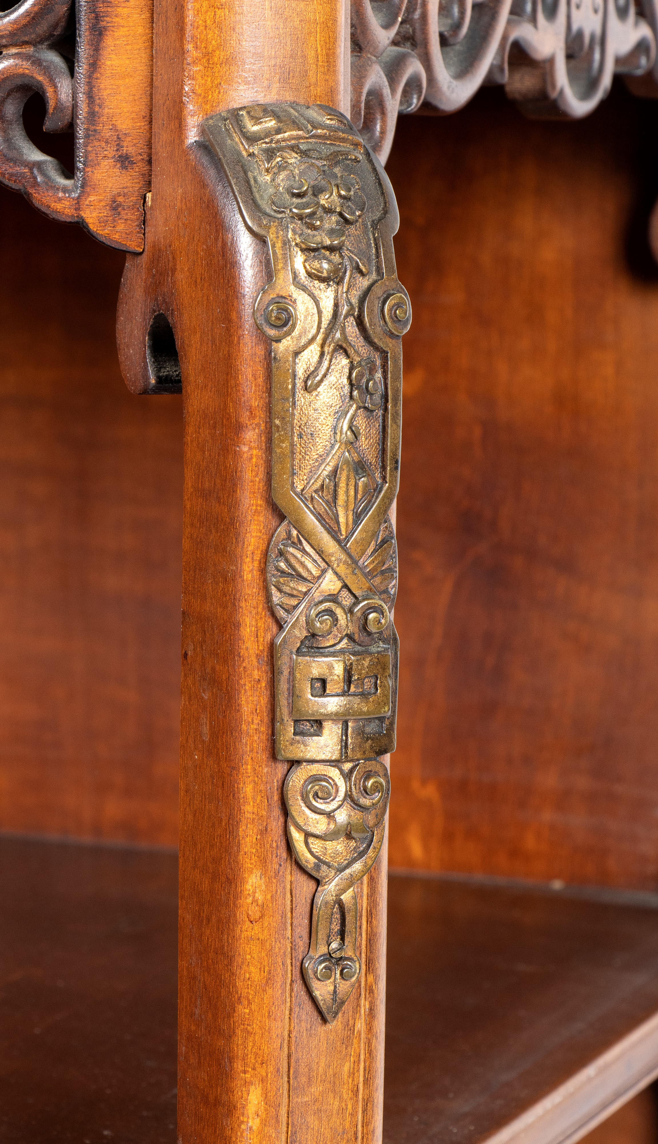 Gabriel Viardot - Mobile Porta Musica Francese in Stile Giapponese