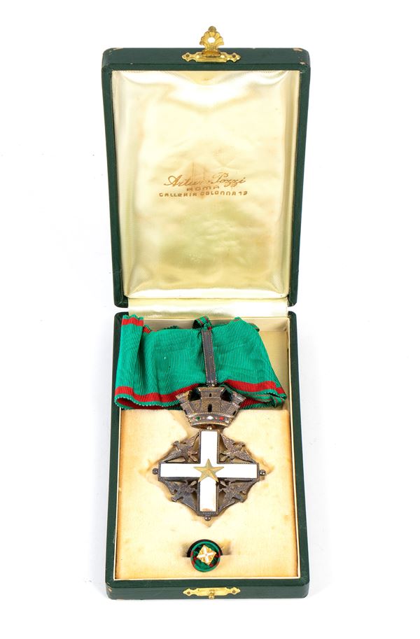 Italy, Republic, an Order of Merit, commander's Badge, cased