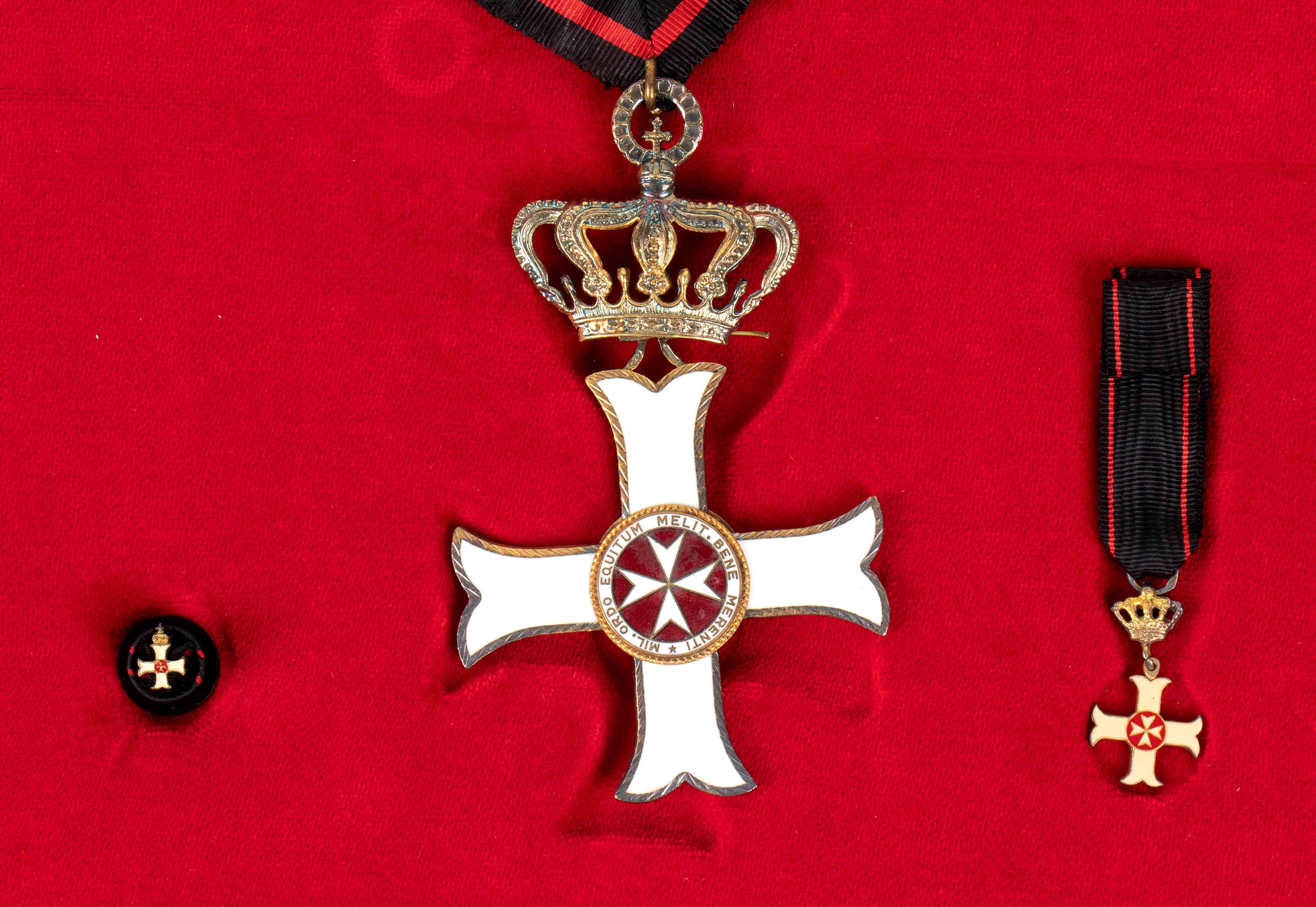 Sovrano Militare Ordine di Malta, Ordine Militense, Insegna di Commendatore