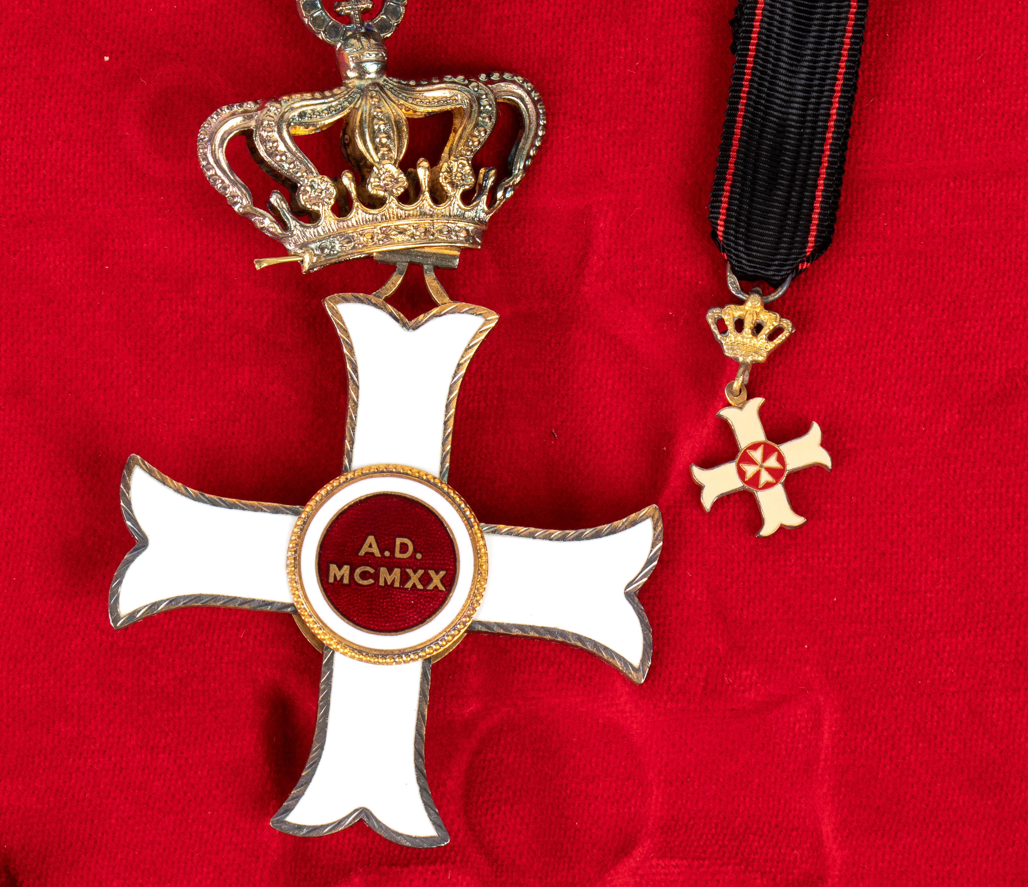Sovrano Militare Ordine di Malta, Ordine Militense, Insegna di Commendatore