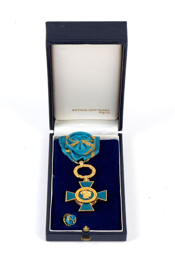 Greece, Order of the Honour, Knight officer badge, cased