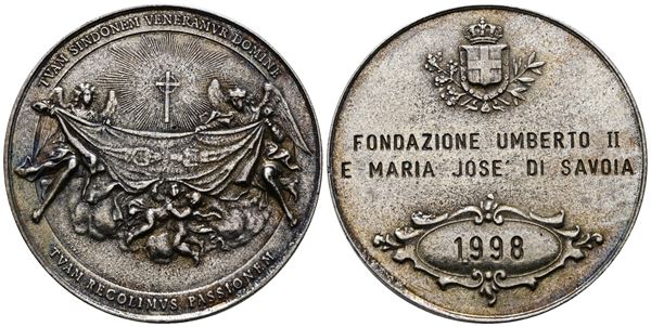 SAVOIA. Medaglia "Fondazione Umberto II e Maria Jose' di Savoia" 1998. Ae; 26,96gr; 45,4mm  - Auction MODERN COINS, MEDALS, MINTING DIES AND MASONIC RARITIES - Bertolami Fine Art - Casa d'Aste