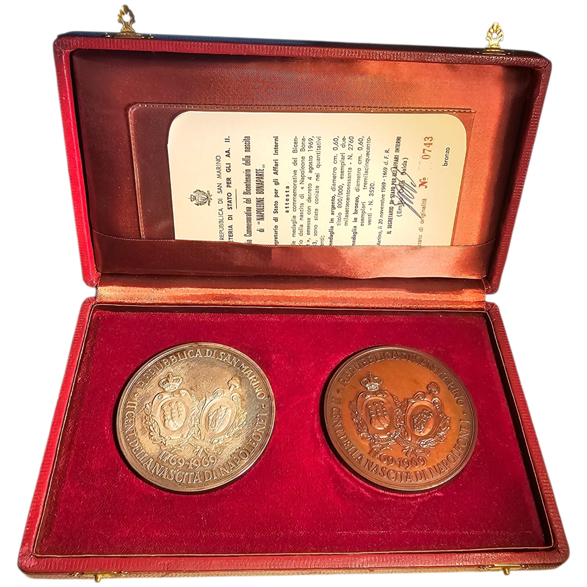 San Marino. Dittico Medaglie Commemorative di Napoleone, Argento e Bronzo. Ag. 100gr. 59mm. in As...