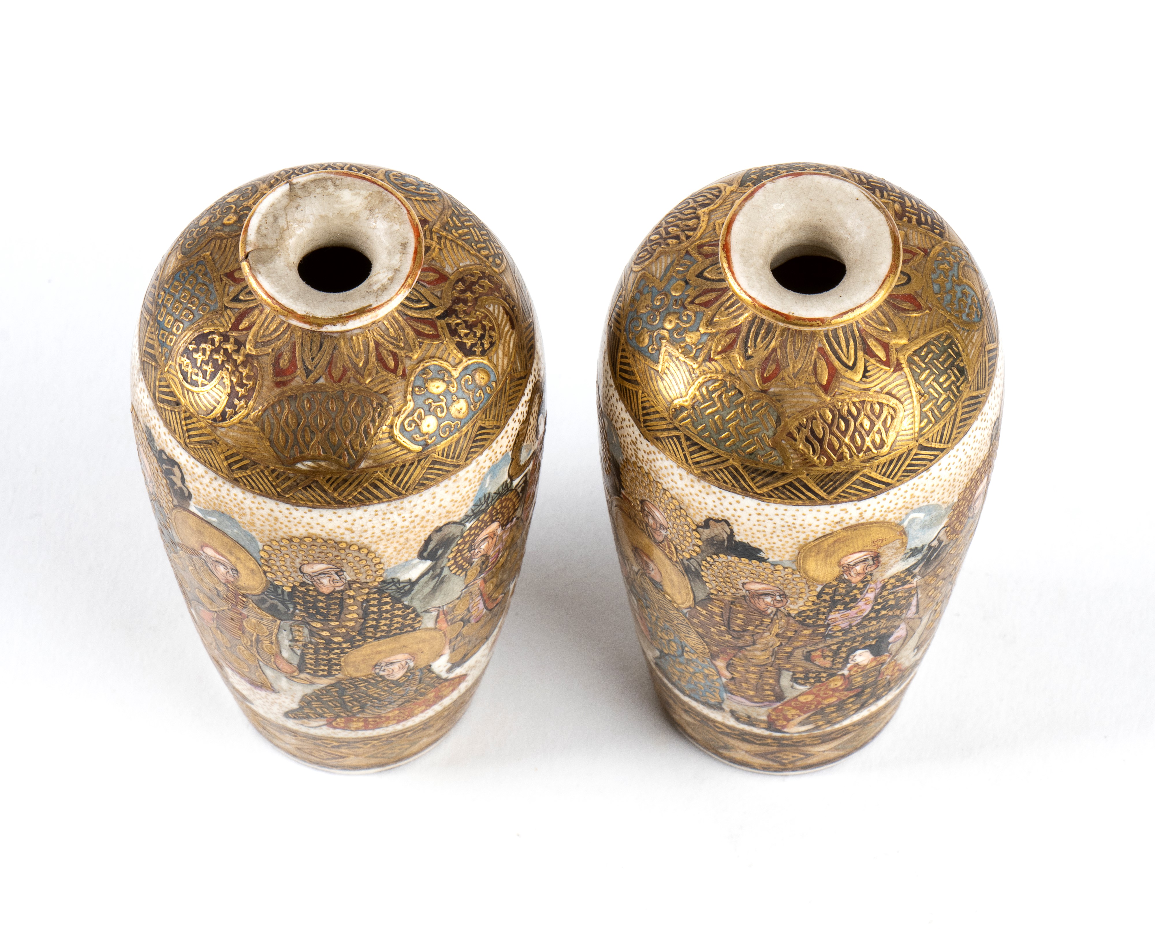 COPPIA DI PICCOLI VASI IN CERAMICA SATSUMA