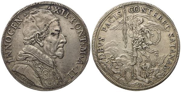 STATO PONTIFICIO. Roma. Innocenzo XII (1691 - 1700). Piastra 1693 "San Michele Arcangelo". Ag (31,92 g; 44,6 mm)  - Auction Modern Coins - Bertolami Fine Art - Casa d'Aste