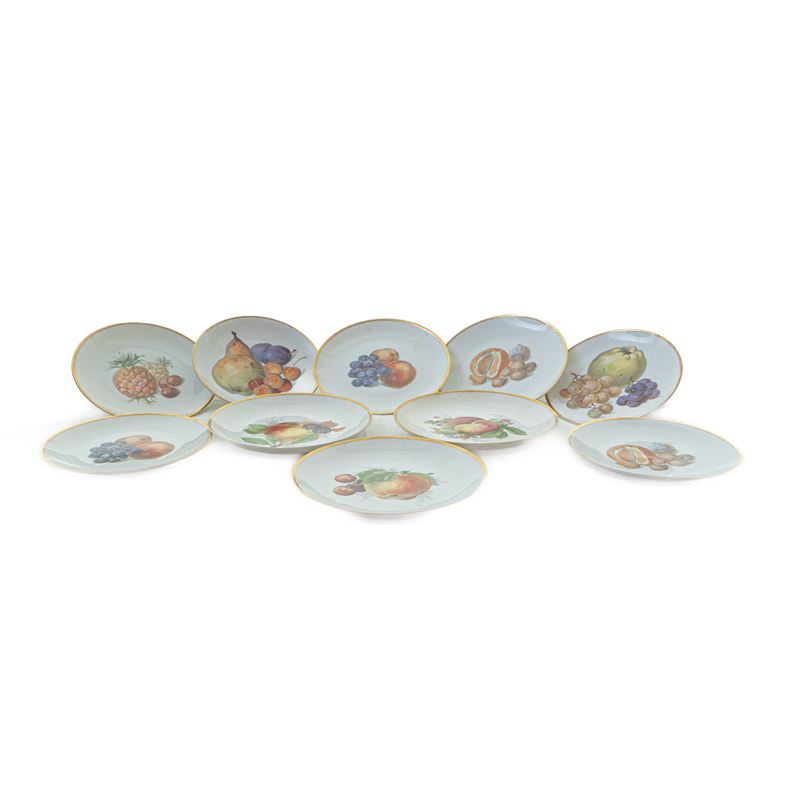 Lotto di 17 Piatti