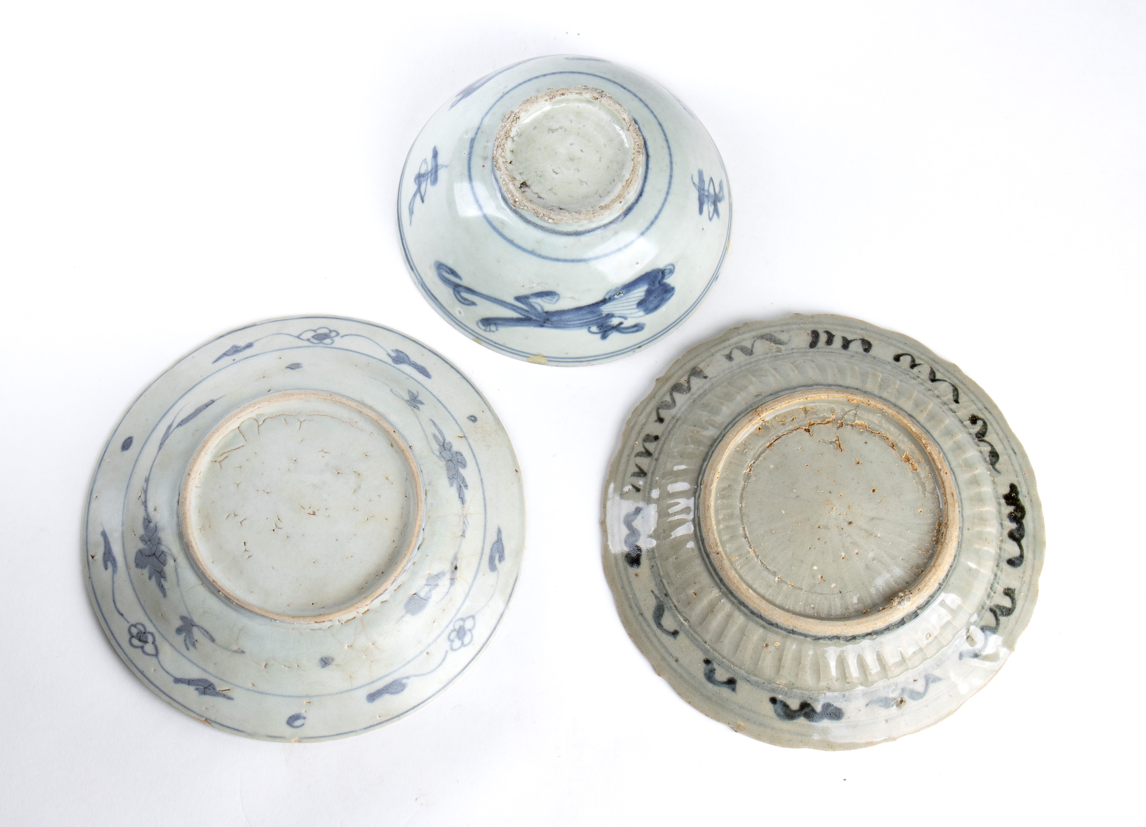 DUE PIATTINI E UNA CIOTOLA IN PORCELLANA 'BIANCO E BLU'