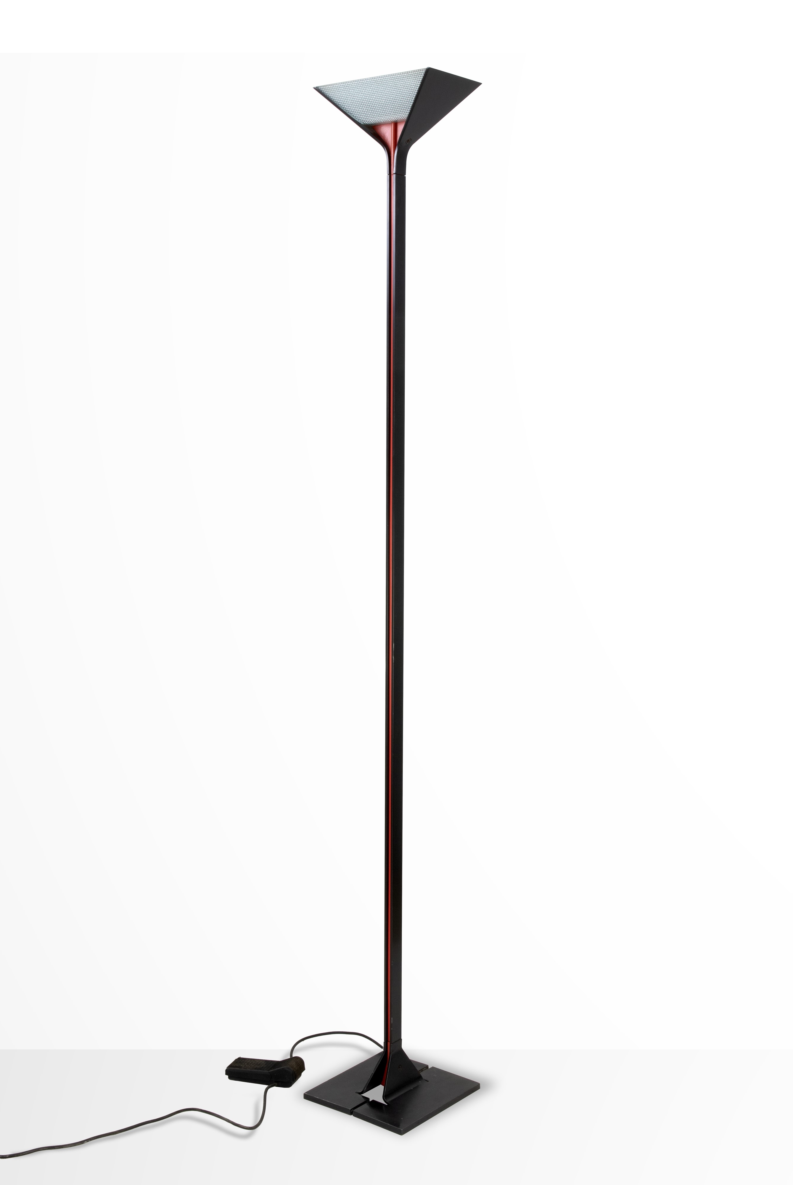 Afra Bianchin e Tobia Scarpa - Flos - Lampada da Terra Papillona