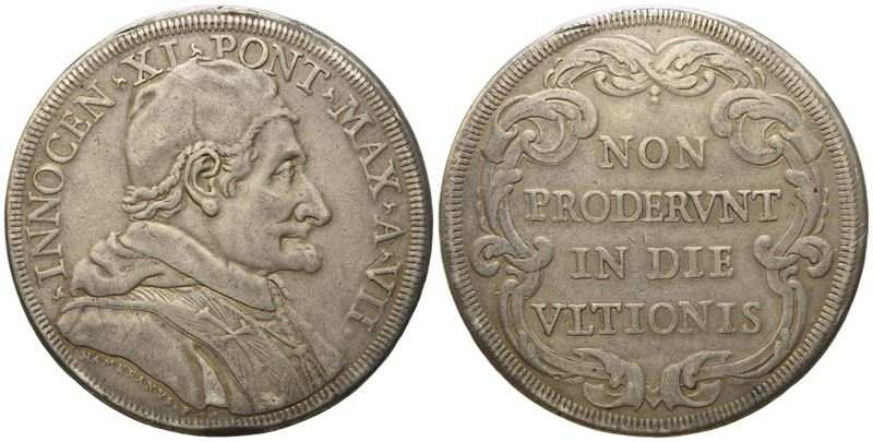 Stato Pontificio. Roma. Innocenzo XI (1676 - 1689). Piastra Anno VII. Ag (31,36 G; 43,7 MM)