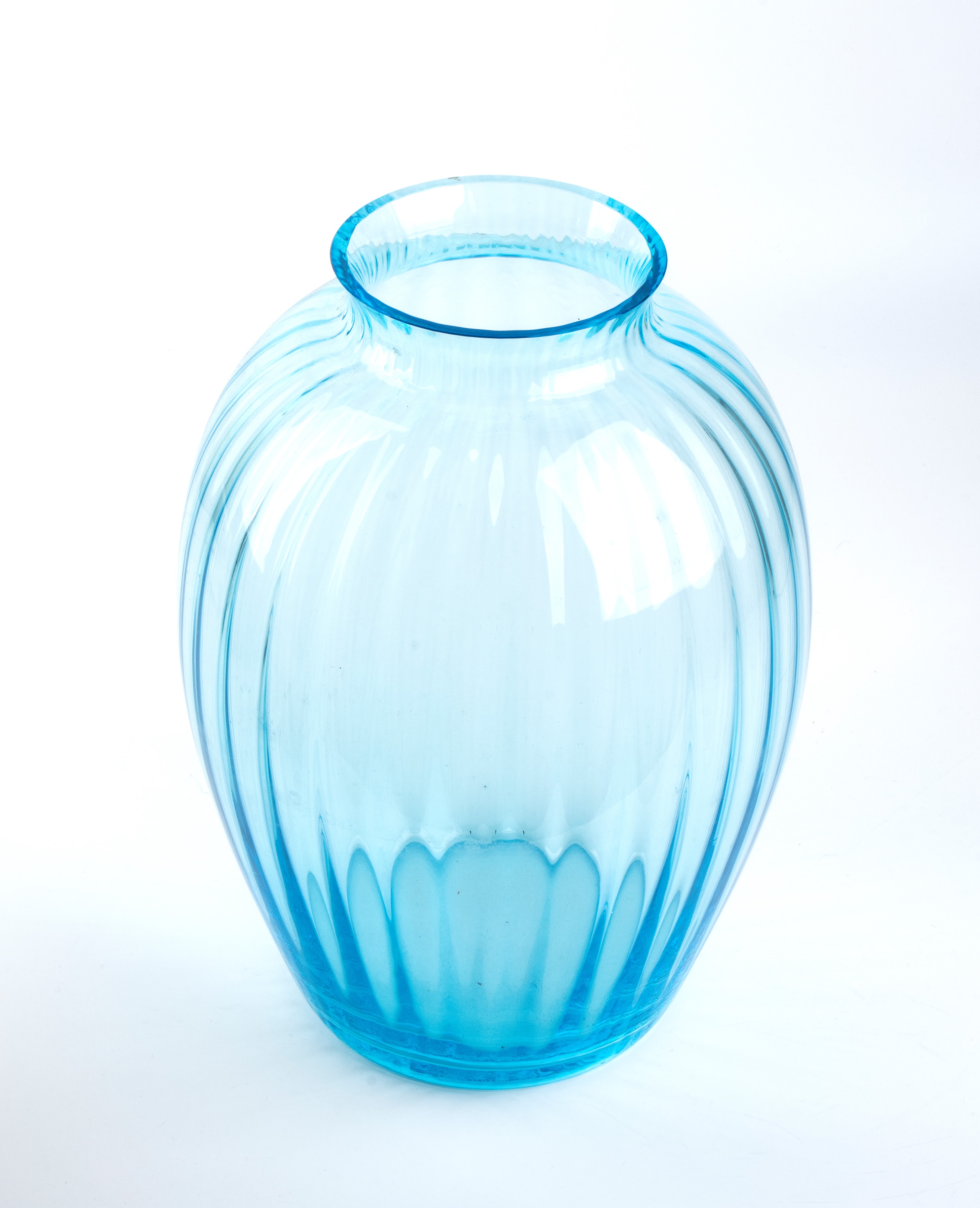 Carlo Moretti - Murano Murano, 1934 - 1984 - Vaso in Vetro Lobato nei Toni Dell'azzurro