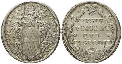 Stato Pontificio. Roma. Clemente XII (1730 - 1740). Mezza Piastra Anno IV. Ag (g 14,64; MM 36,3).