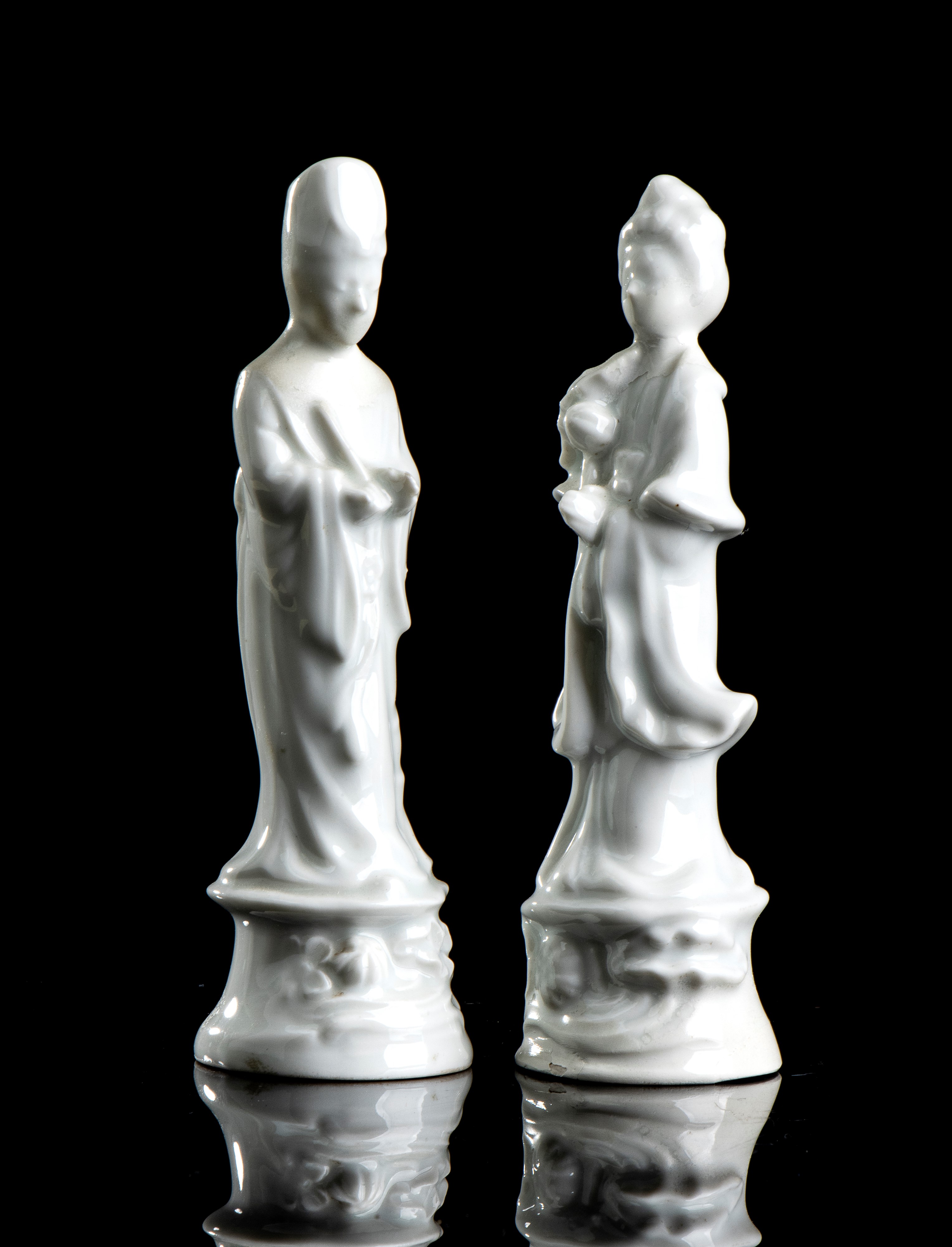 Due Figure in Porcellana 'blanc De Chine'