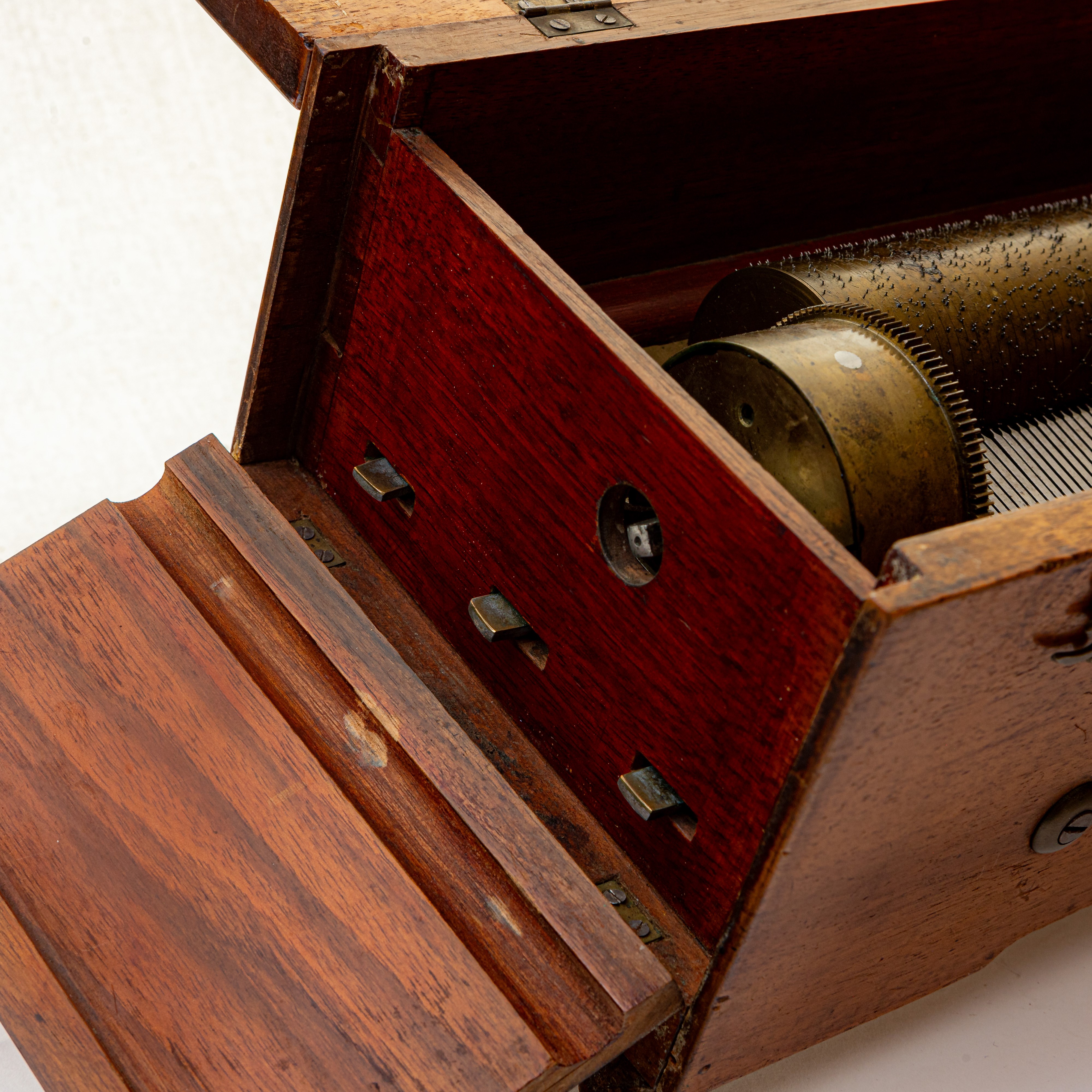 Scatola Musicale Carillon "fabrique De Geneve "
