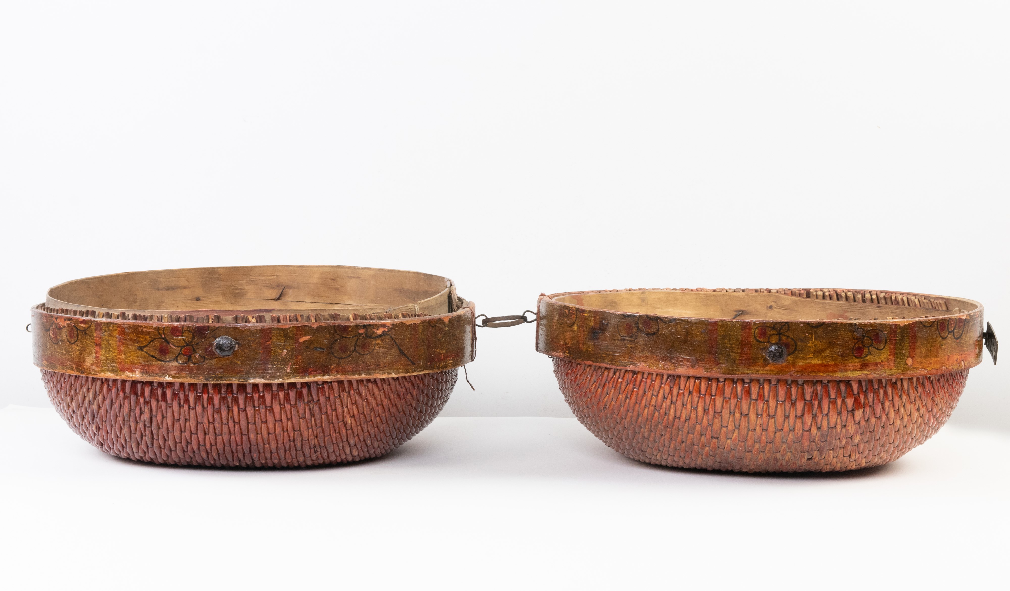 Scatola decorativa d'epoca