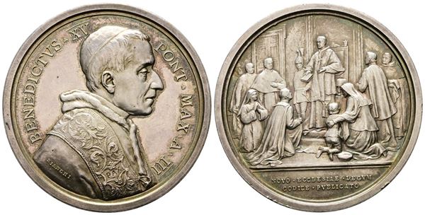 ROMA. Benedetto XV (1914-1922). Medaglia 1917 a. III opus F. Bianchi. Ag gr. 39,06 mm 44 Bart. E917; Cusumano Modesti 178.
