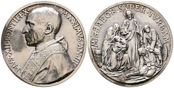VATICANO. Pio XII (1939-1958). Medaglia annuale A. III.Opus Mistruzzi. Bart. E941. Ag. 38,94gr. 43,94mm. Macchia al D