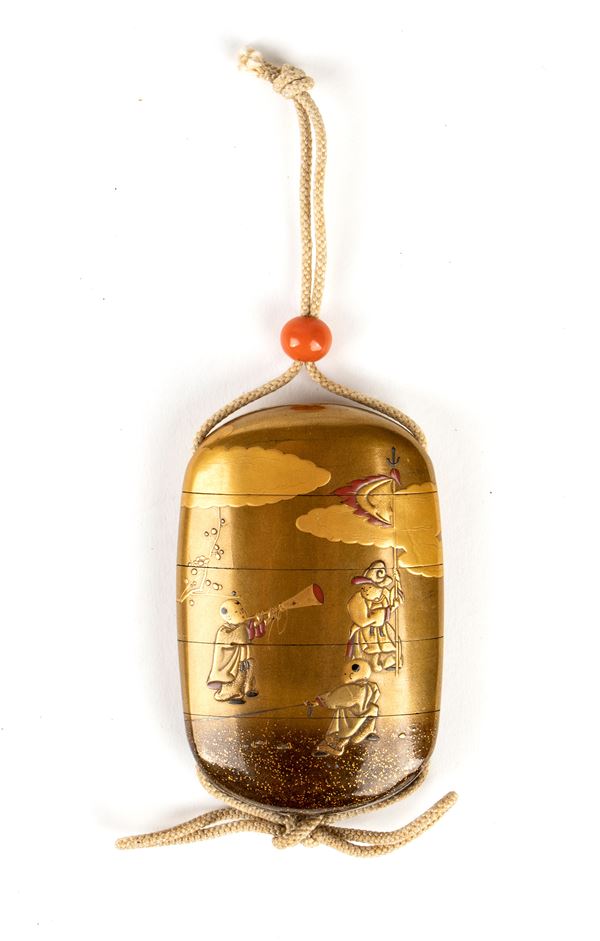 A FOUR COMPARTMENTS LACQUERED AND GILT WOOD INRŌ