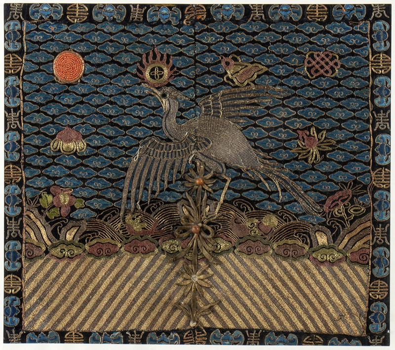 RANK BADGE IN SETA LAVORATA A RICAMO