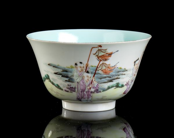 A POLYCHROME ENAMELLED PORCELAIN BOWL AND LID