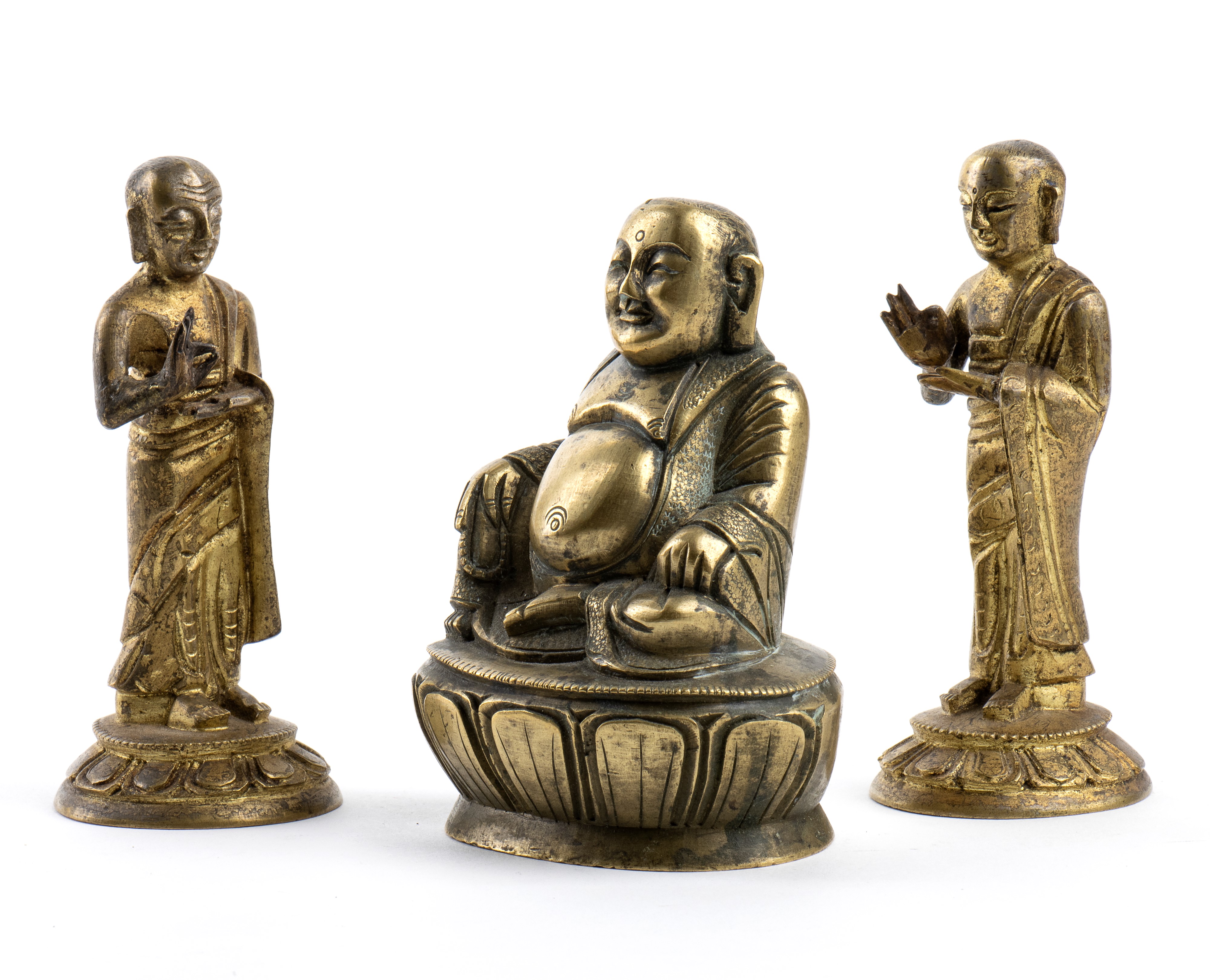 Buddha e Attendenti in Metallo Dorato