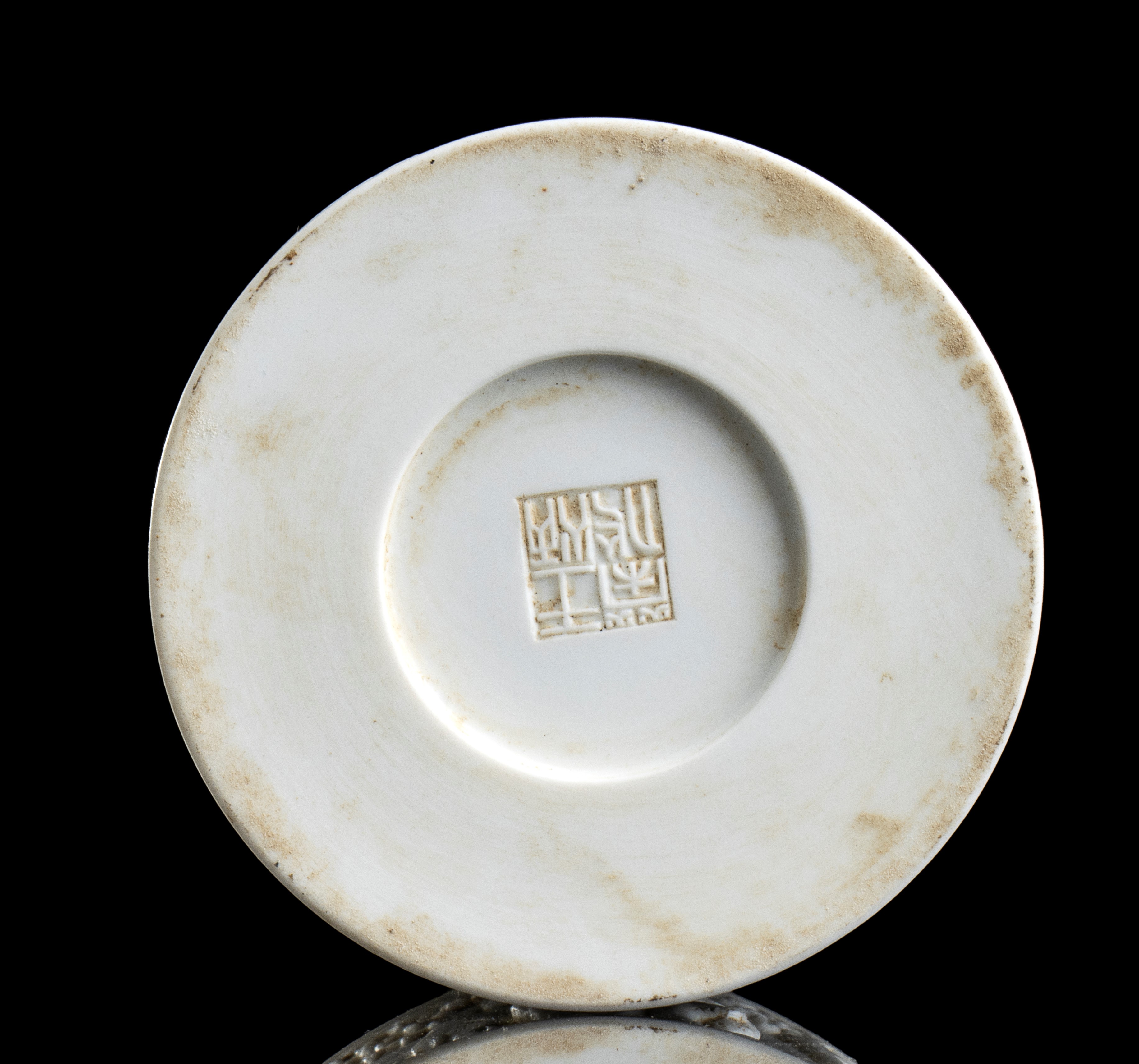 Portapennelli Bitong in Porcellana Biscuit