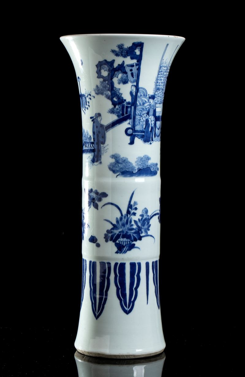 Vaso Gu in Porcellana 'bianco e Blu'