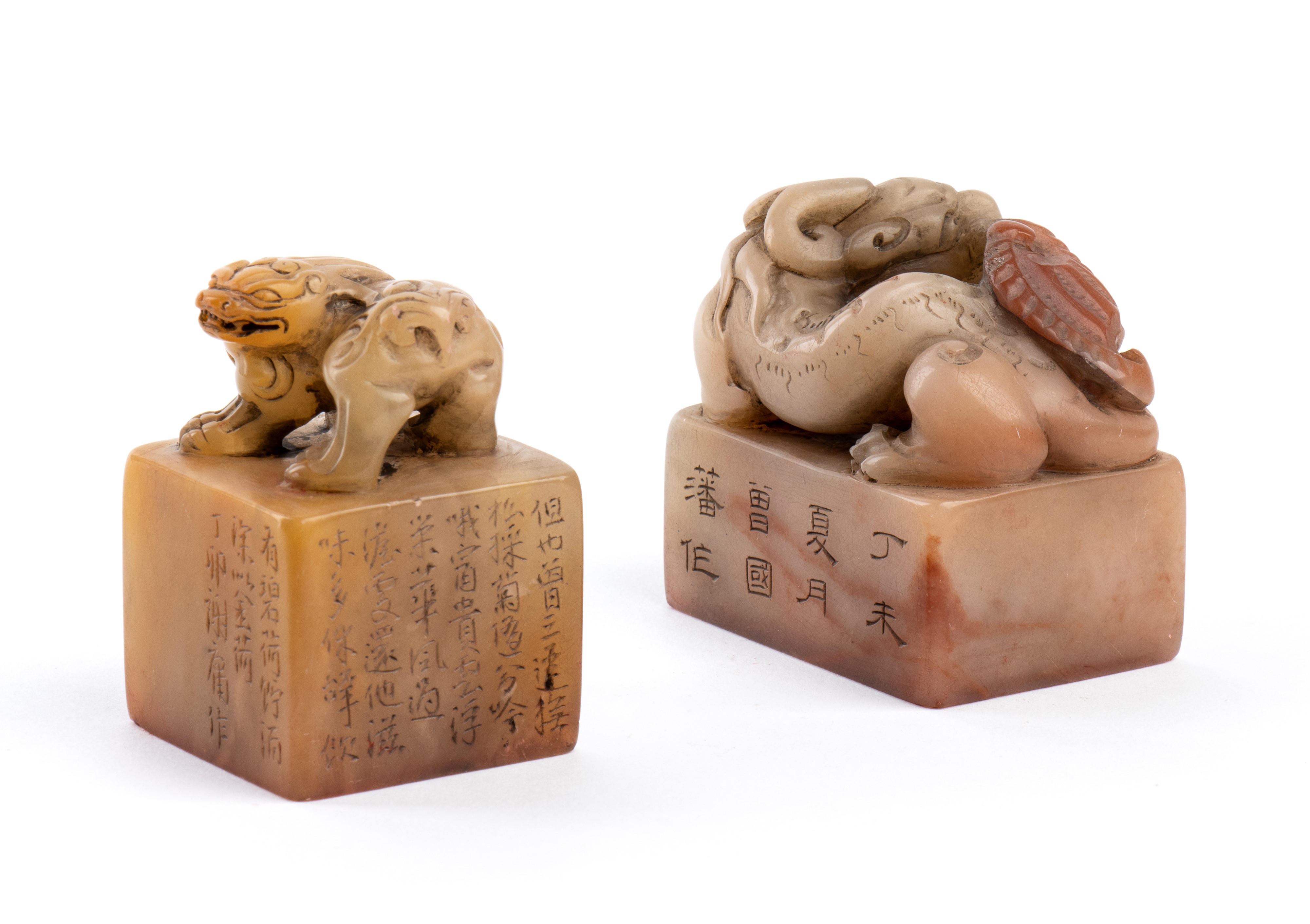 DUE SIGILLI CON PRESA A LEONE BUDDHISTA IN PIETRA