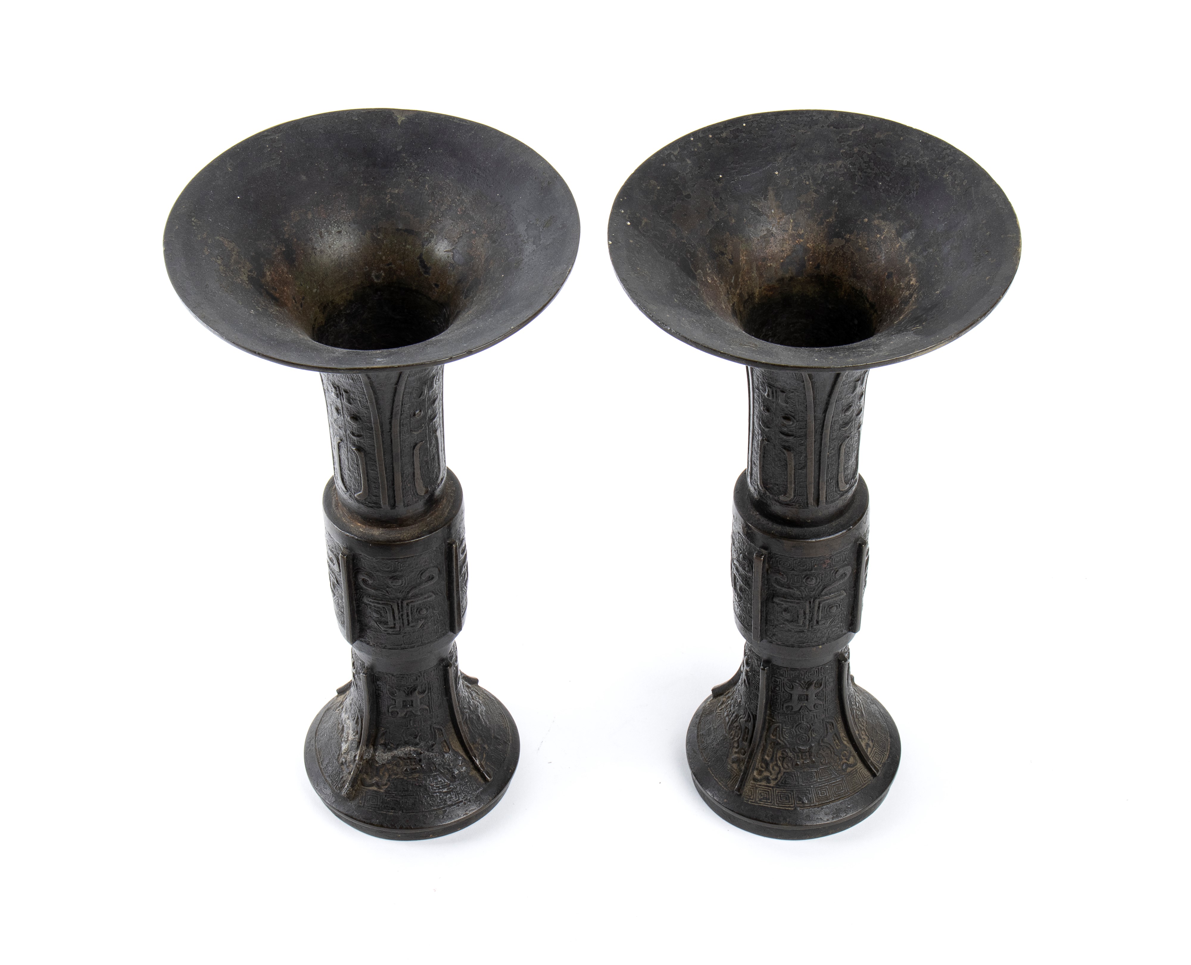 COPPIA DI VASI GU IN BRONZO