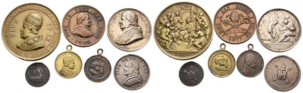 STATO PONTIFICIO. Pio IX (1846-1878). Interessante lotto di 7 medaglie. Dimensioni, metalli  e CONSERVAZIONI VARIE