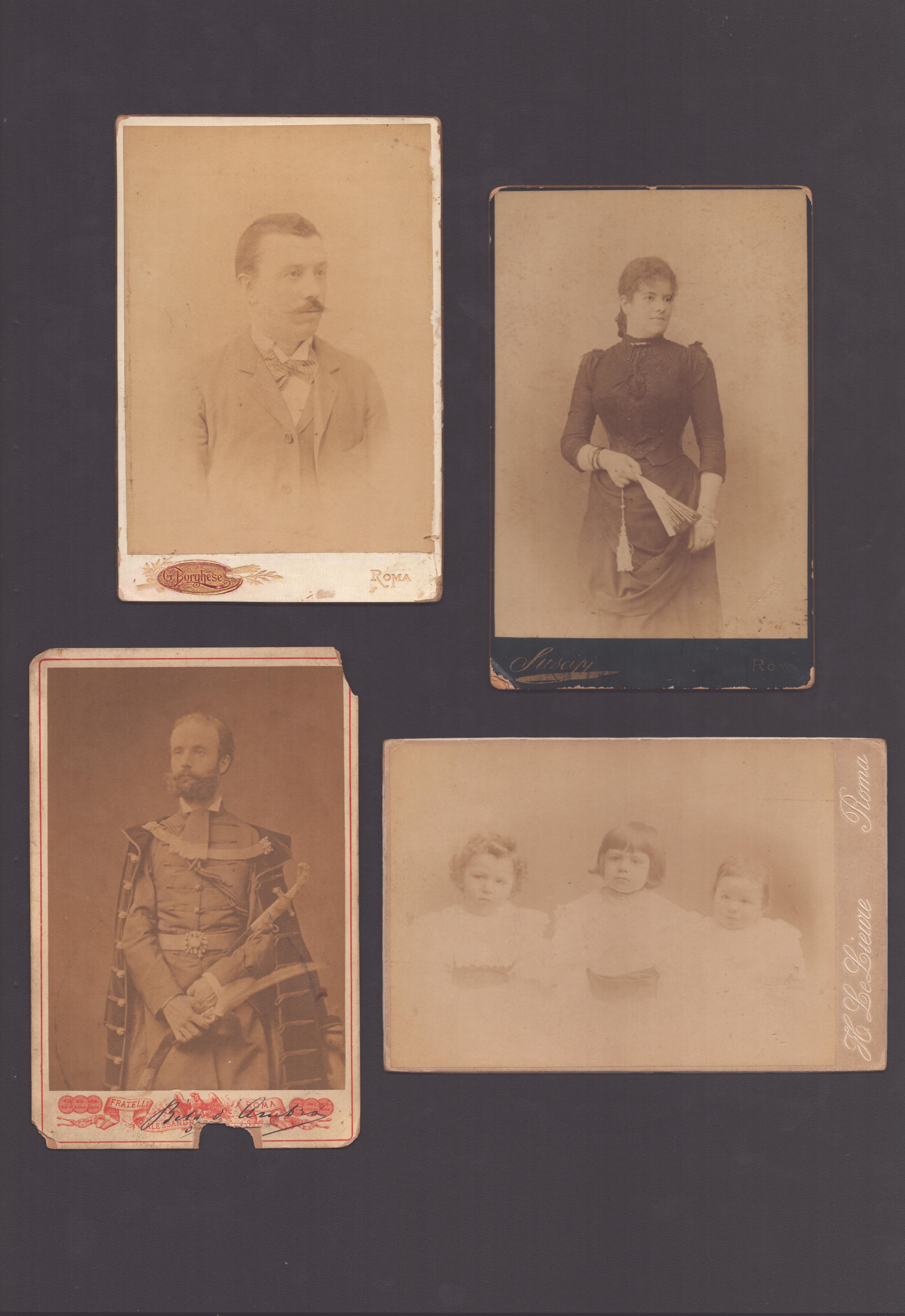 Lotto di 19 Ritratti di Fotografi Romani
