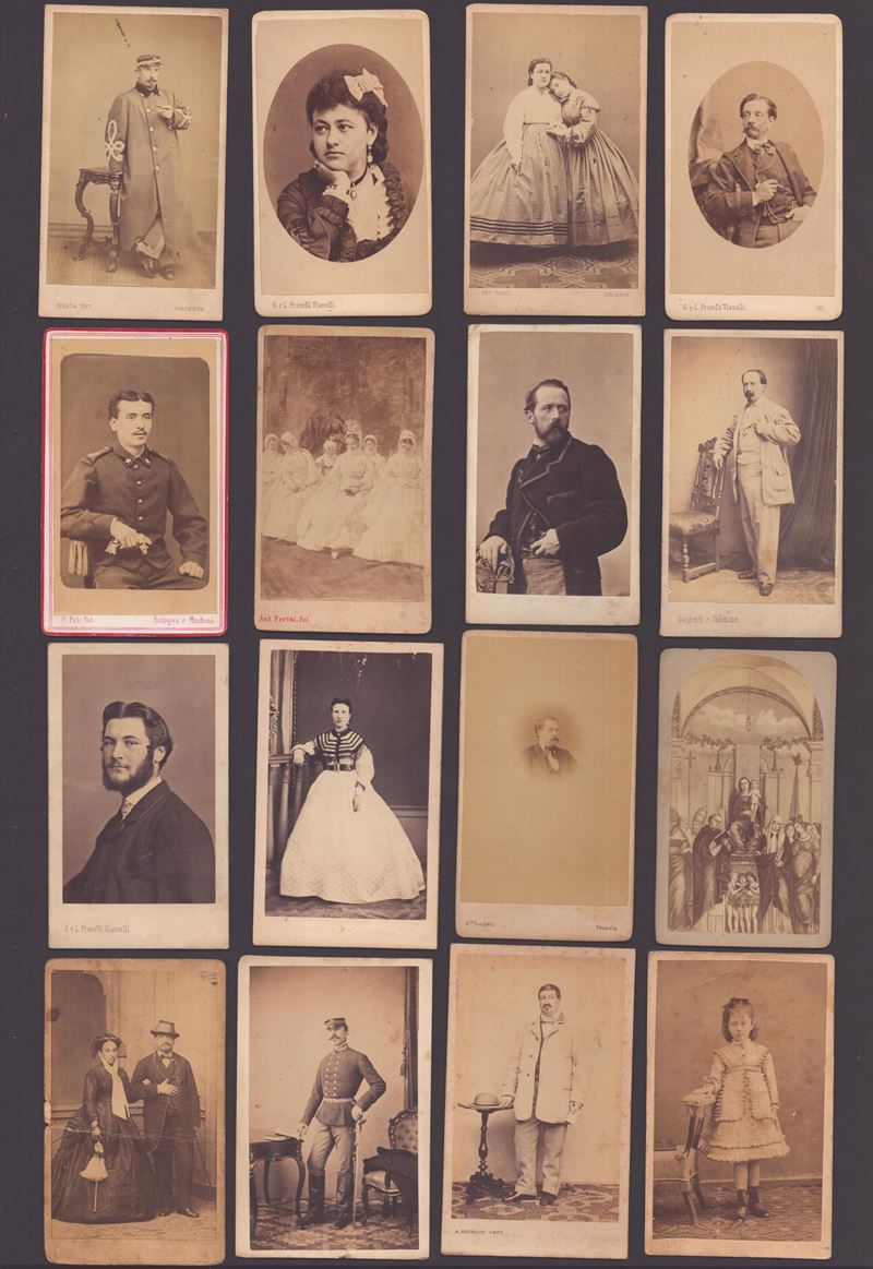 Raccolta di 60 CDV di Fotografi Italiani