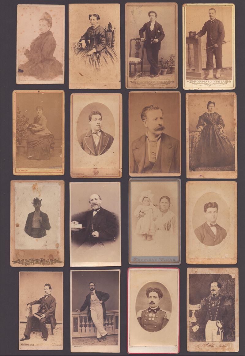 Raccolta di 60 CDV di Fotografi Romani