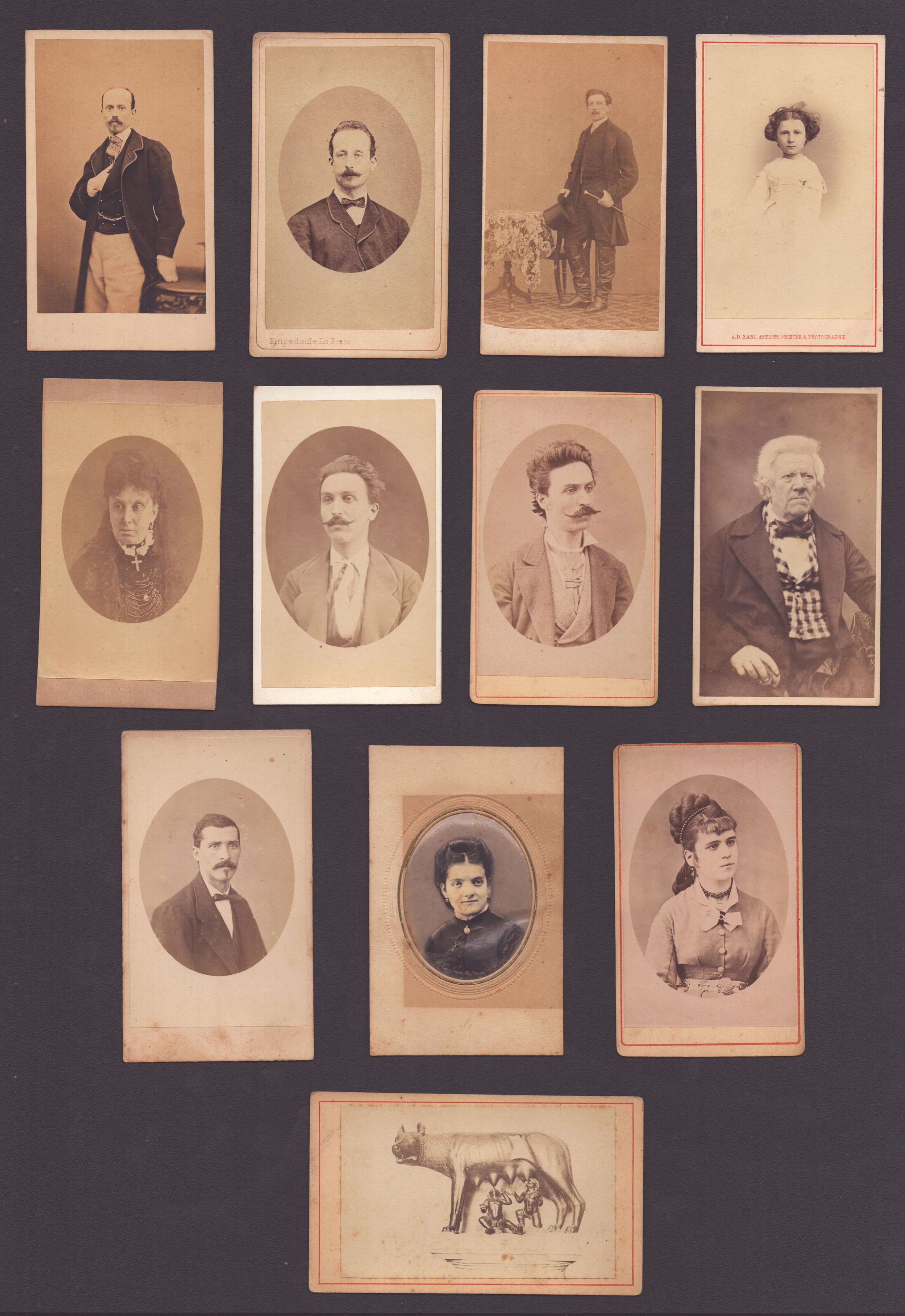 Lotto di 28 CDV Vari