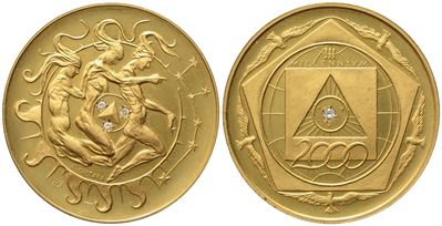 Repubblica Italiana. Ipzs. Medaglia Stella del 2000, Coniazione in Oro 917 con 4 Diamanti Taglio ...